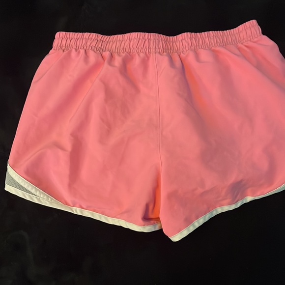 Shorts - Picture 2 of 2